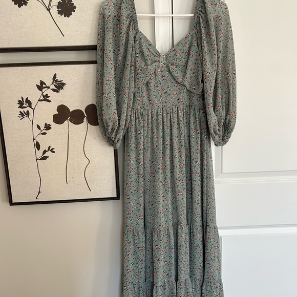 Breath of Youth - Road Trips and Love Songs Dress - Picture 2 of 9